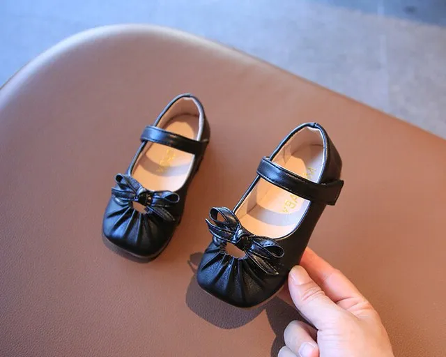 Elisa Girls' Flat Shoes