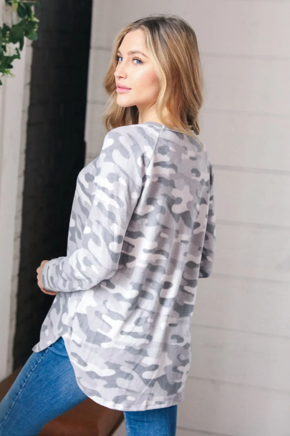 Grey Soft Hacci Camo Top